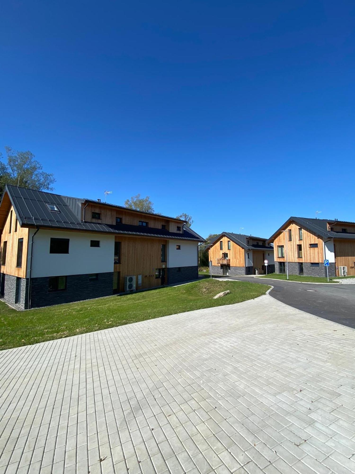 Apartman Na Brehu Lipna Černá v Pošumaví Exterior foto